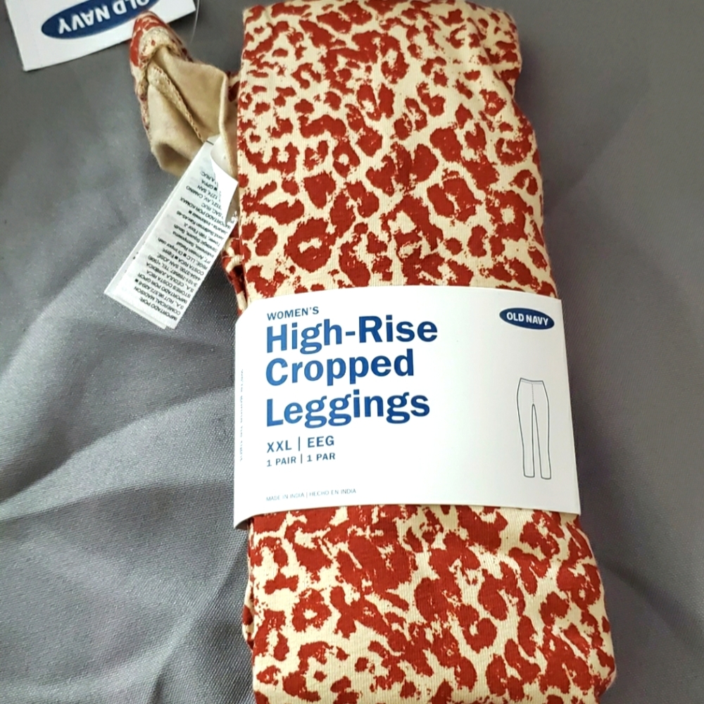 Old Navy High Rise Cropped Leggings 2XL New